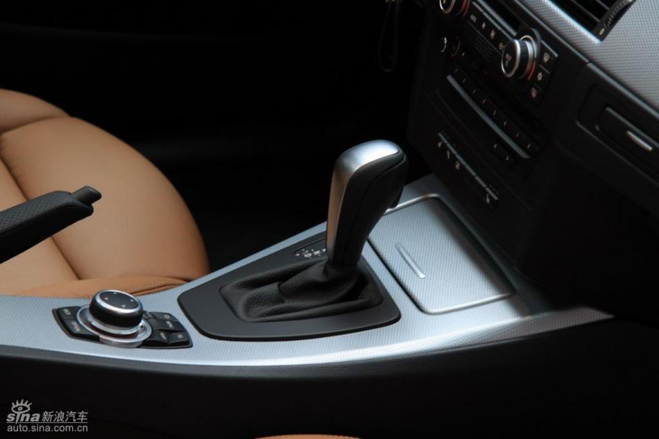 BMW 325i M运动型内饰实拍图