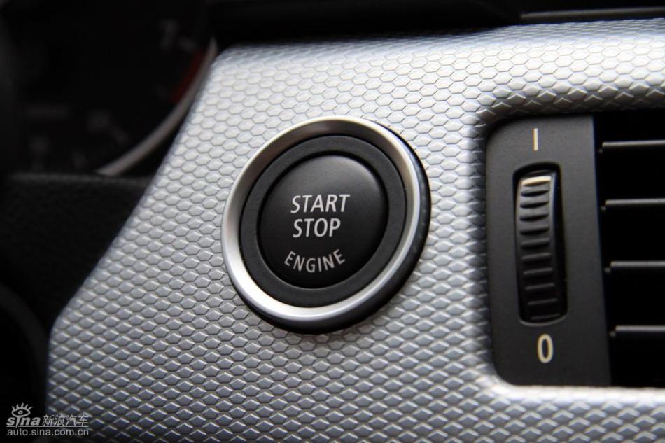 BMW 325i M运动型内饰实拍图