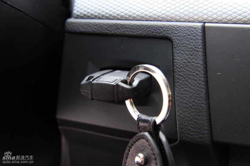 BMW 325i M运动型内饰实拍图