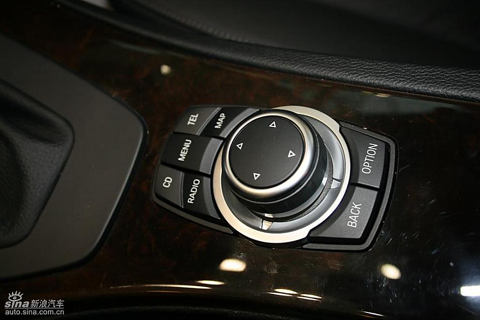 宝马新3系轿车到店实拍