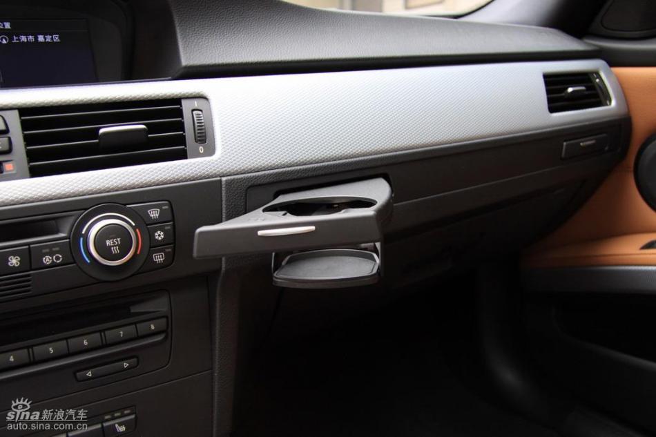 BMW 325i M运动型内饰实拍图