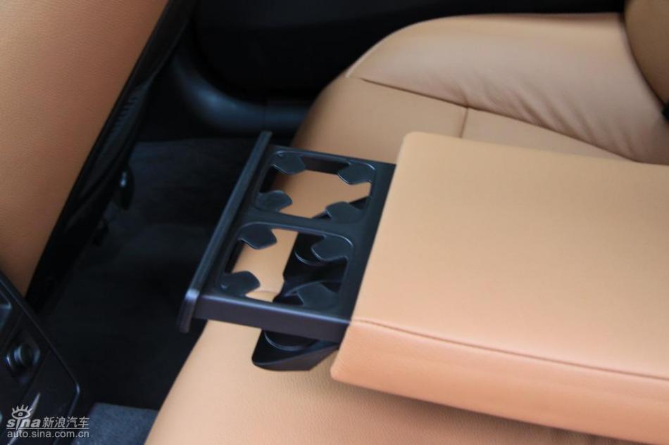 BMW 325i M运动型内饰实拍图