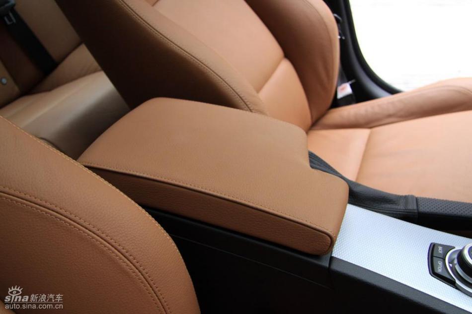 BMW 325i M运动型内饰实拍图
