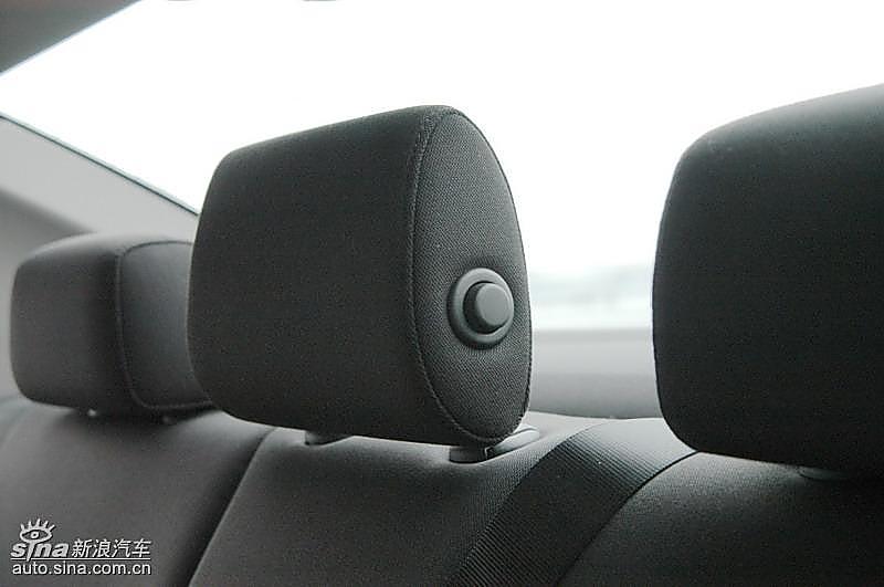 宝马320i手动挡内饰