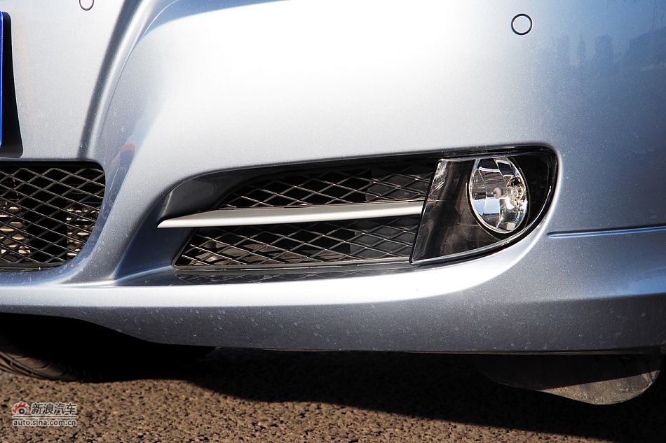 2011款宝马3系高清实拍