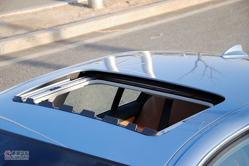 2011款宝马3系高清实拍