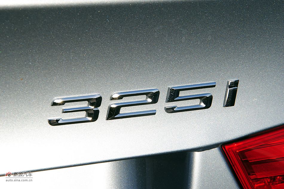 2011款宝马3系高清实拍