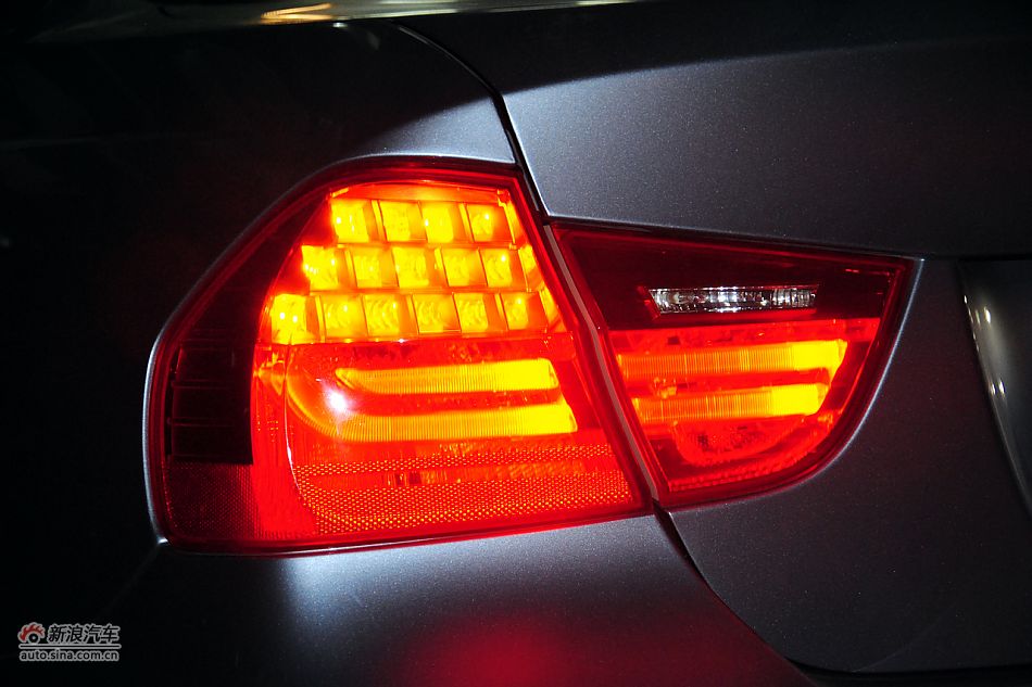 2011款宝马3系高清实拍