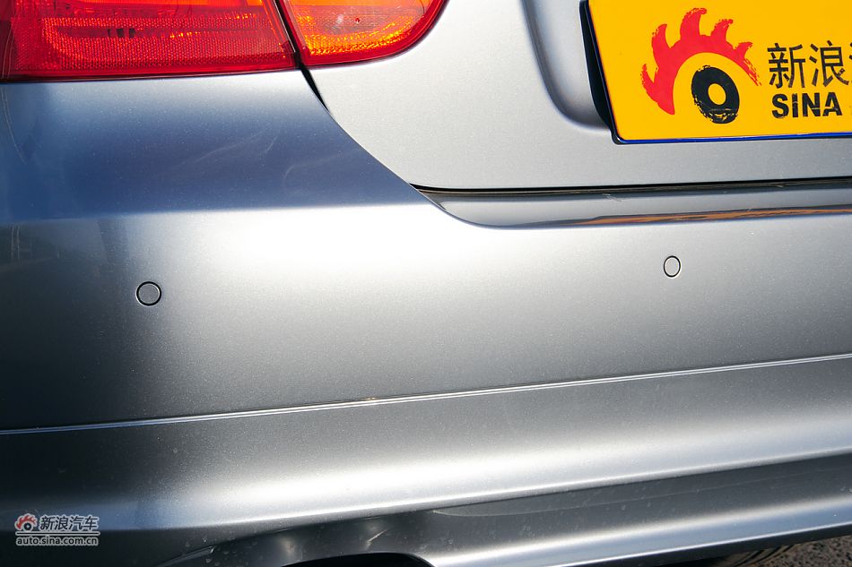 2011款宝马3系高清实拍
