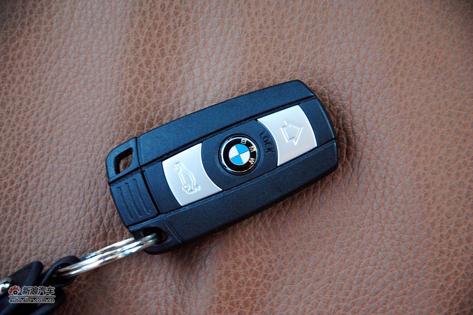 2011款宝马3系高清实拍