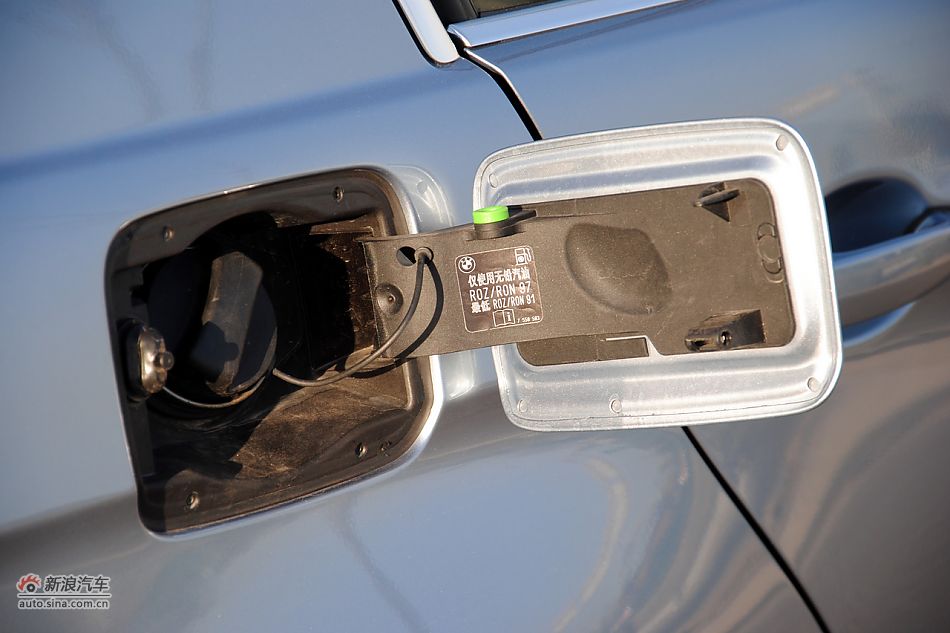 2011款宝马3系高清实拍