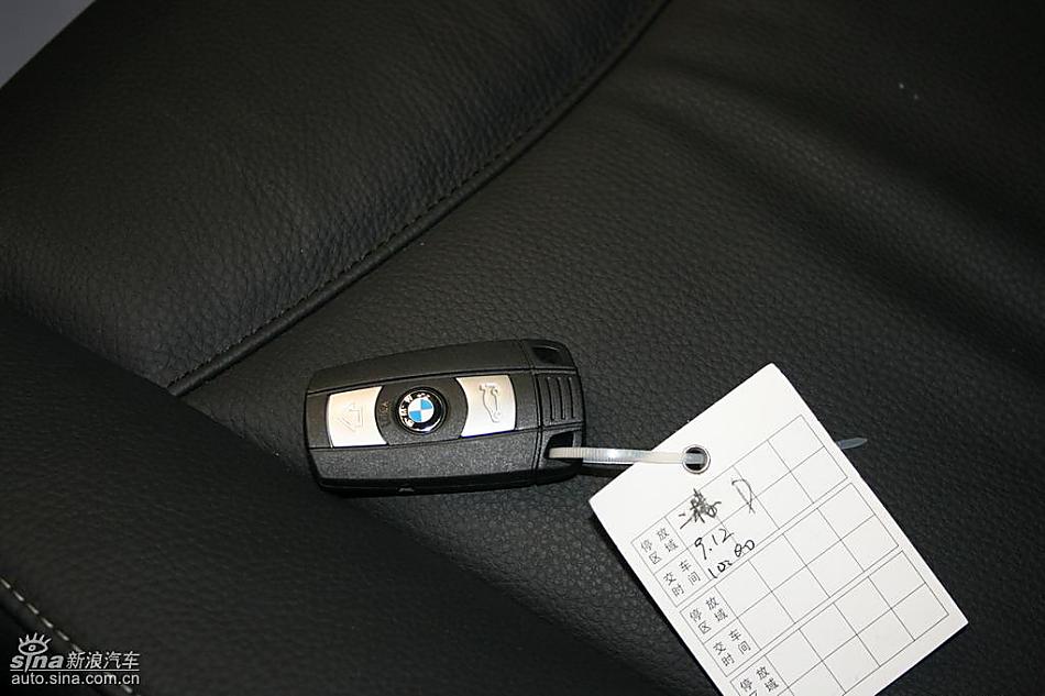 宝马新3系轿车到店实拍