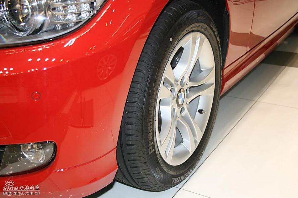 宝马新3系轿车到店实拍