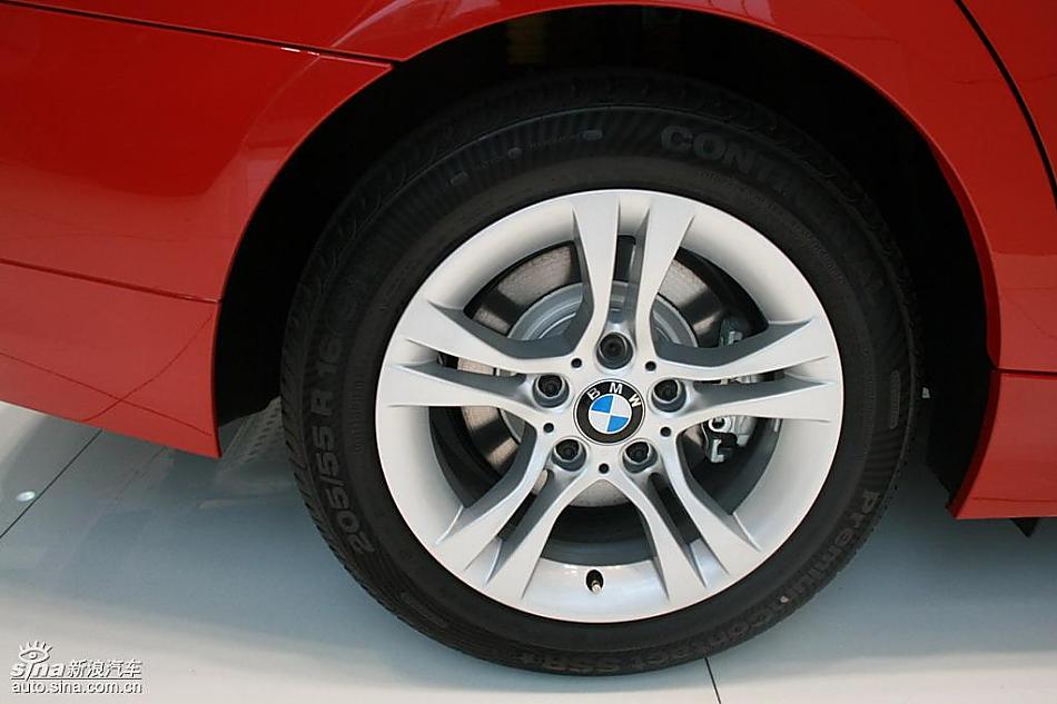 宝马新3系轿车到店实拍