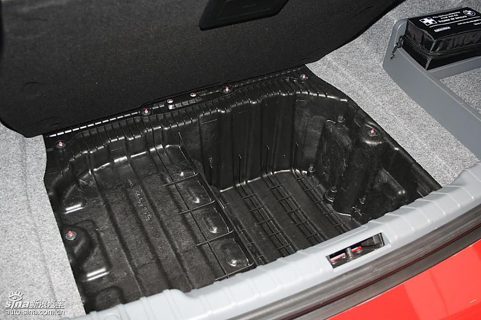 宝马新3系轿车到店实拍