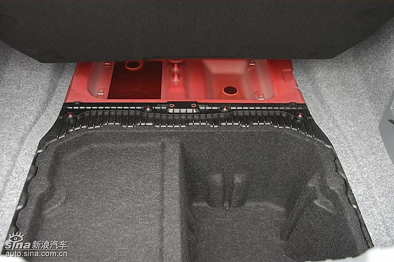 宝马320i手动挡内饰