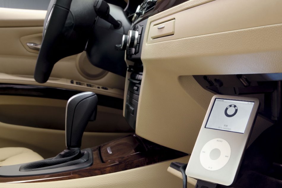 宝马320i i-music内饰