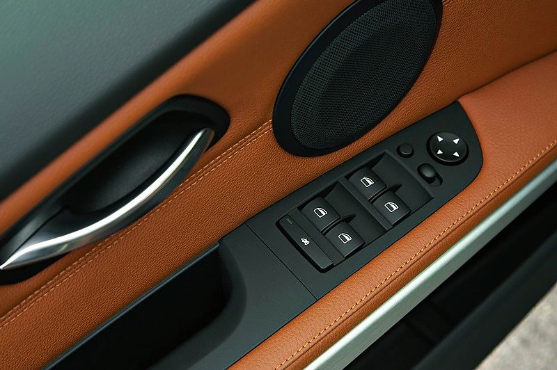 2009款3系小改款资料图