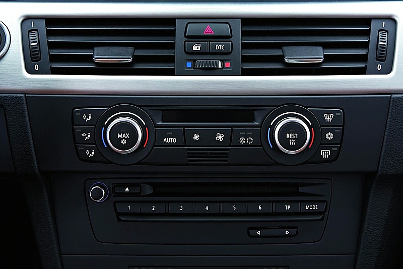 2009款3系小改款资料图