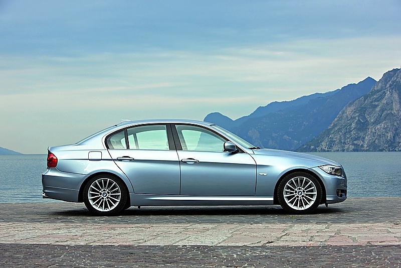 2009款3系小改款资料图