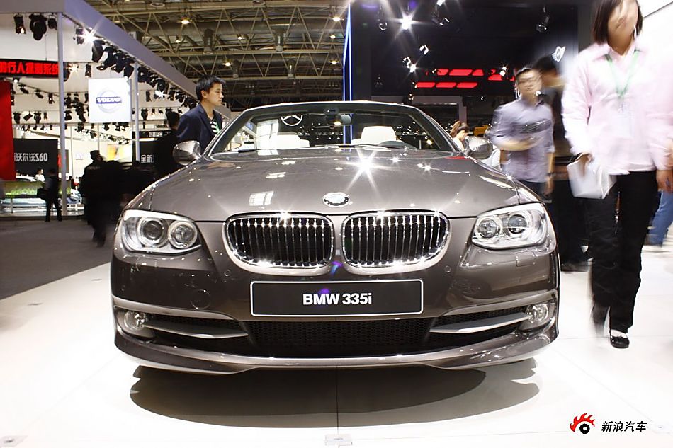宝马335i敞篷版