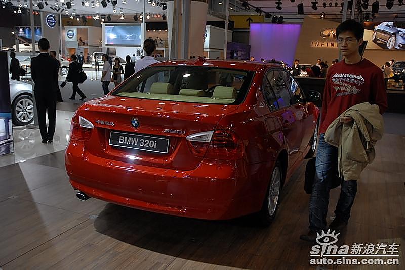 宝马320i