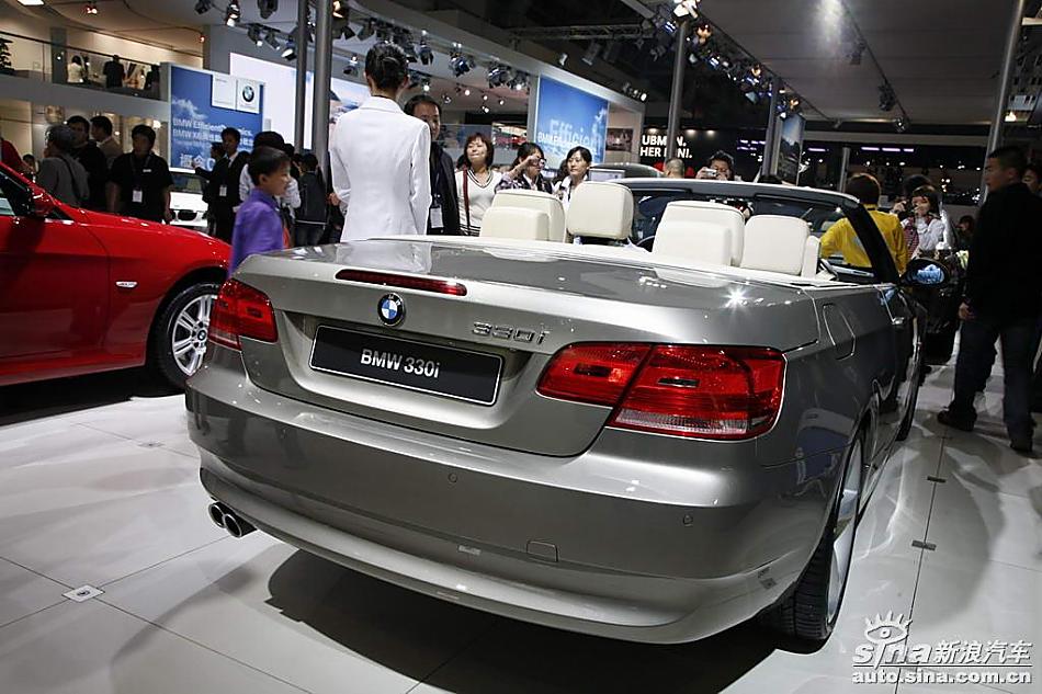 宝马330i