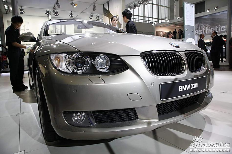 宝马330i