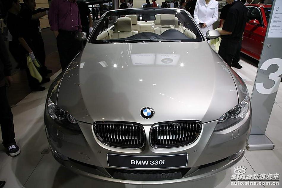 宝马330i