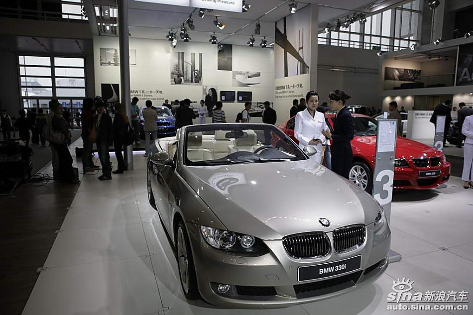 宝马330i