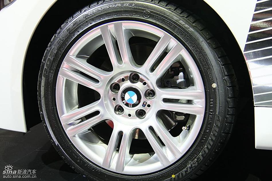 华晨宝马325i isports限量版