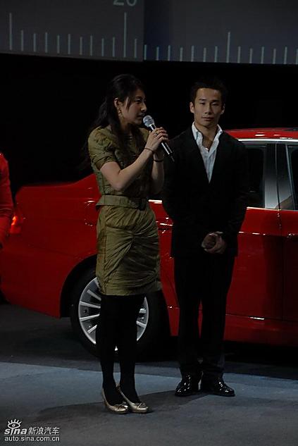 全新宝马3系上市实拍