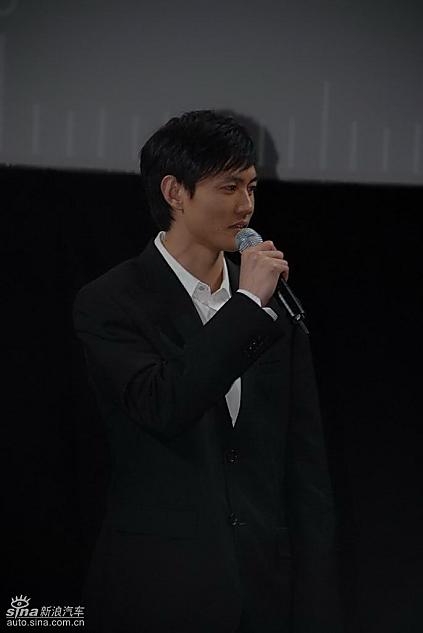 全新宝马3系上市实拍