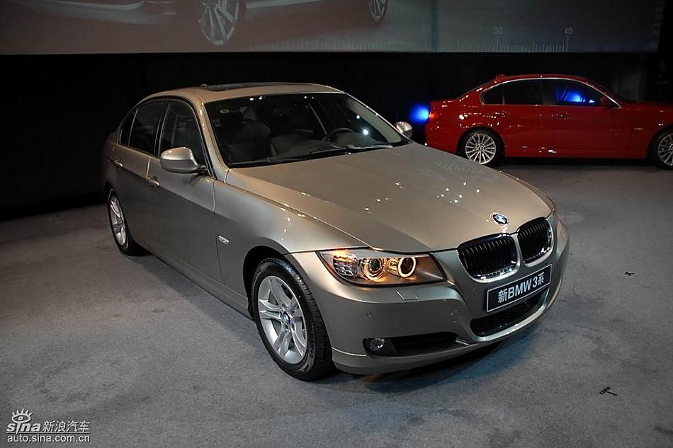 全新宝马3系上市实拍图