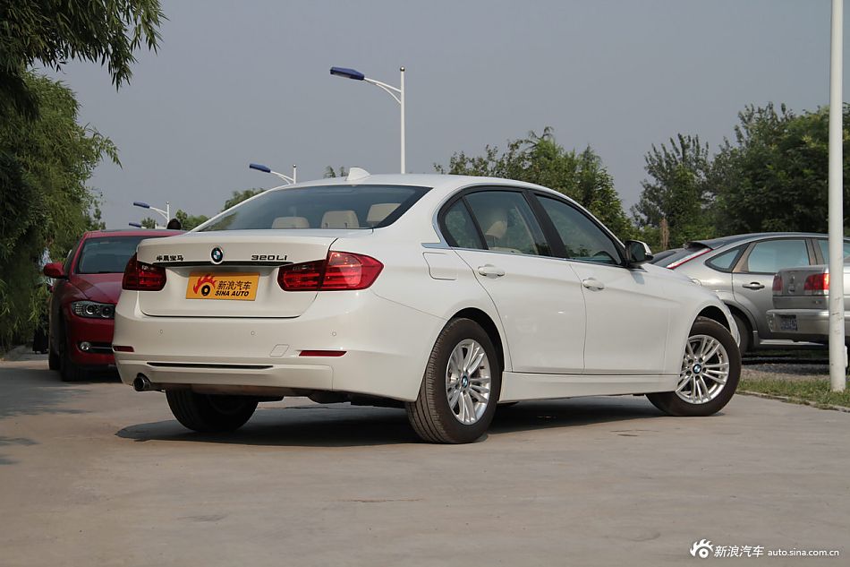 2013款宝马3系到店实拍