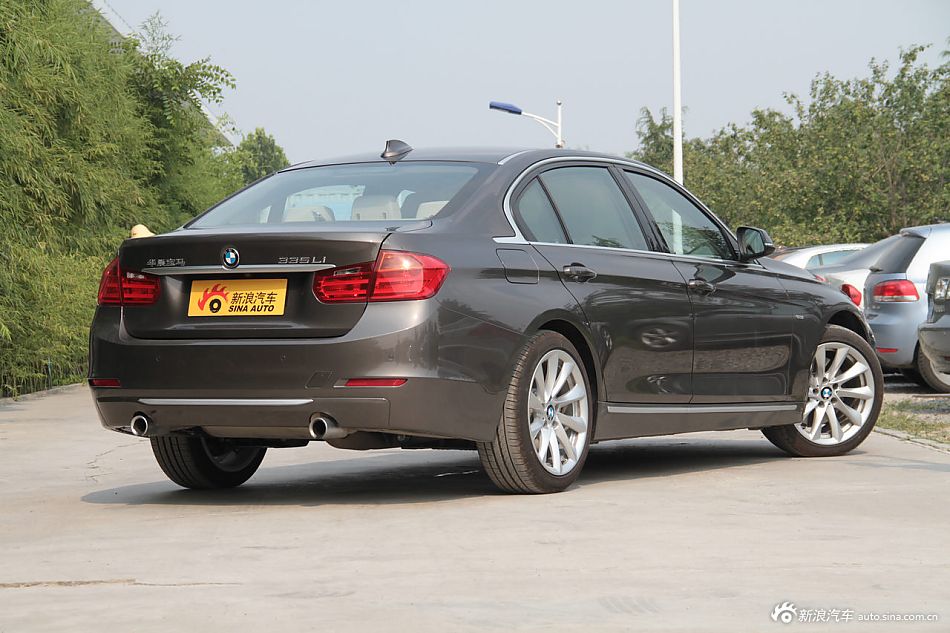 2013款宝马3系到店实拍