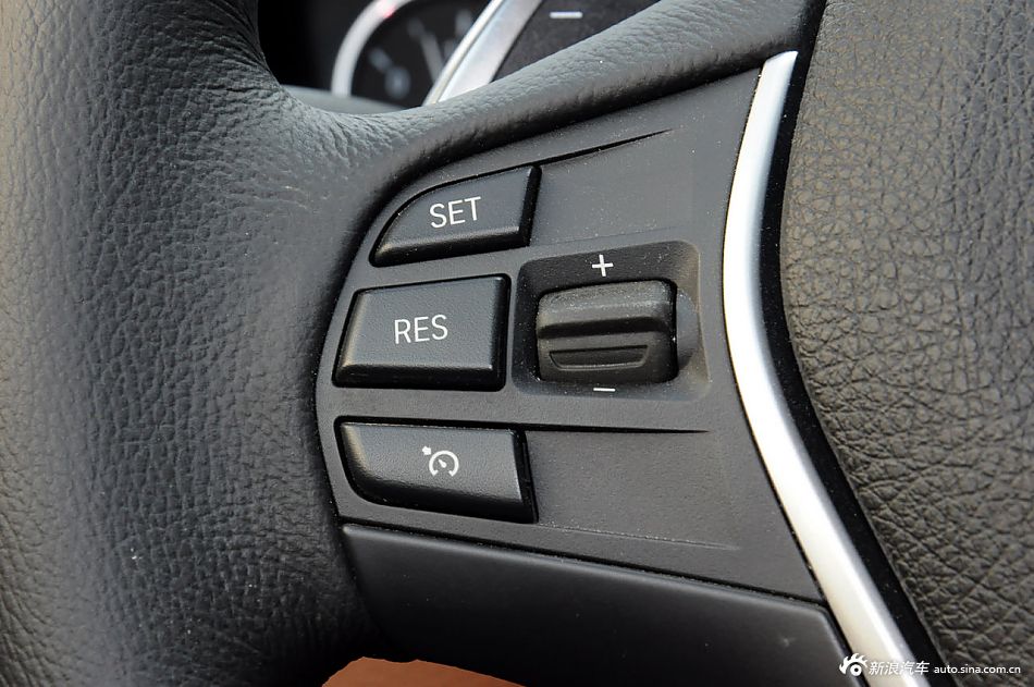 2013款宝马3系长轴距版实拍