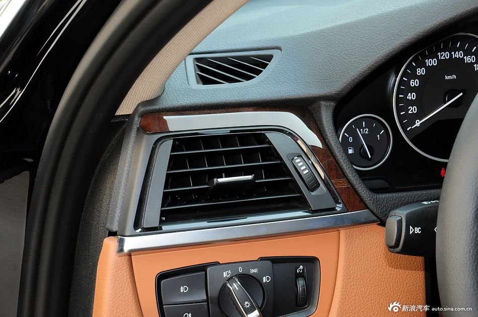 2013款宝马3系长轴距版实拍