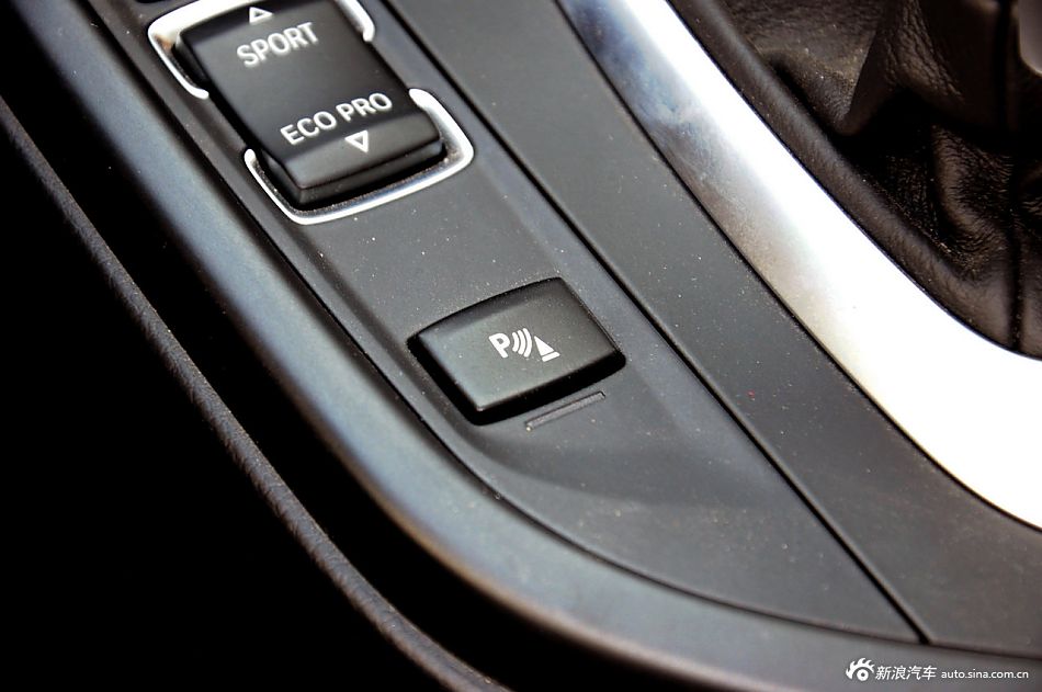 2013款宝马3系长轴距版实拍