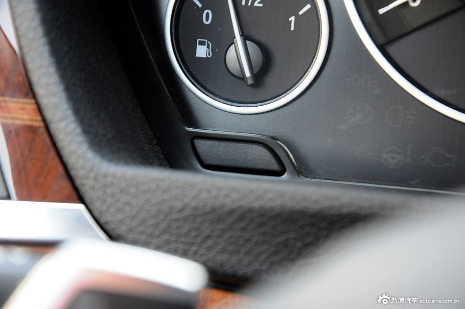 2013款宝马3系长轴距版实拍