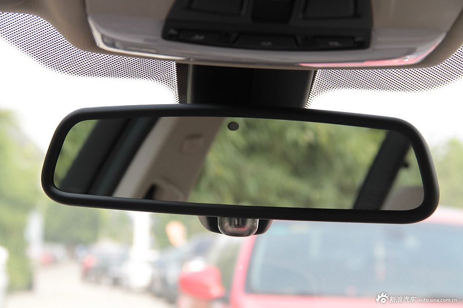 2013款宝马3系到店实拍