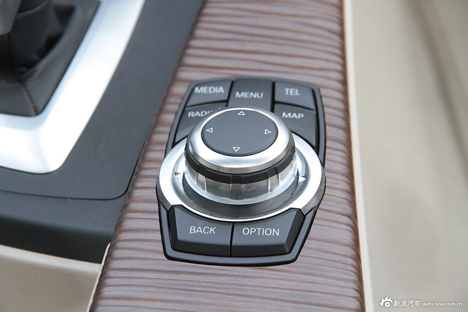 2013款宝马3系到店实拍