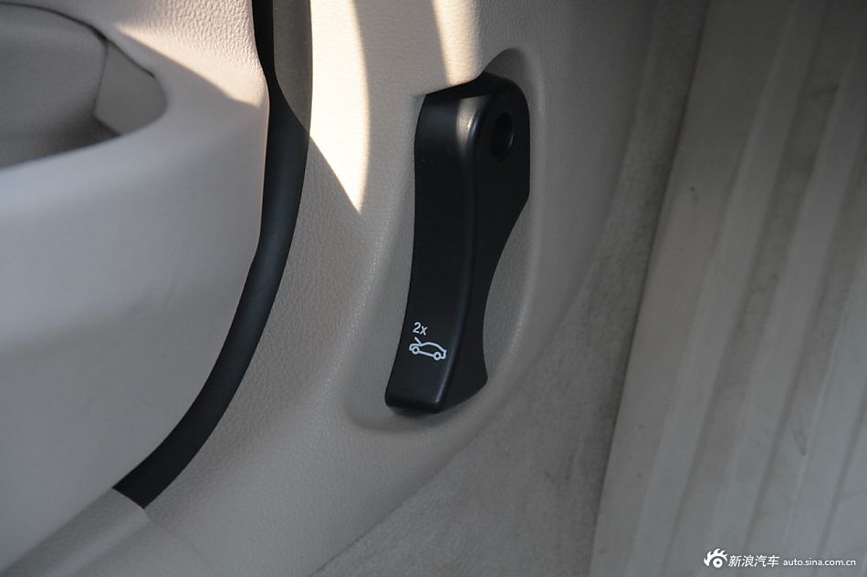 2013款宝马3系到店实拍