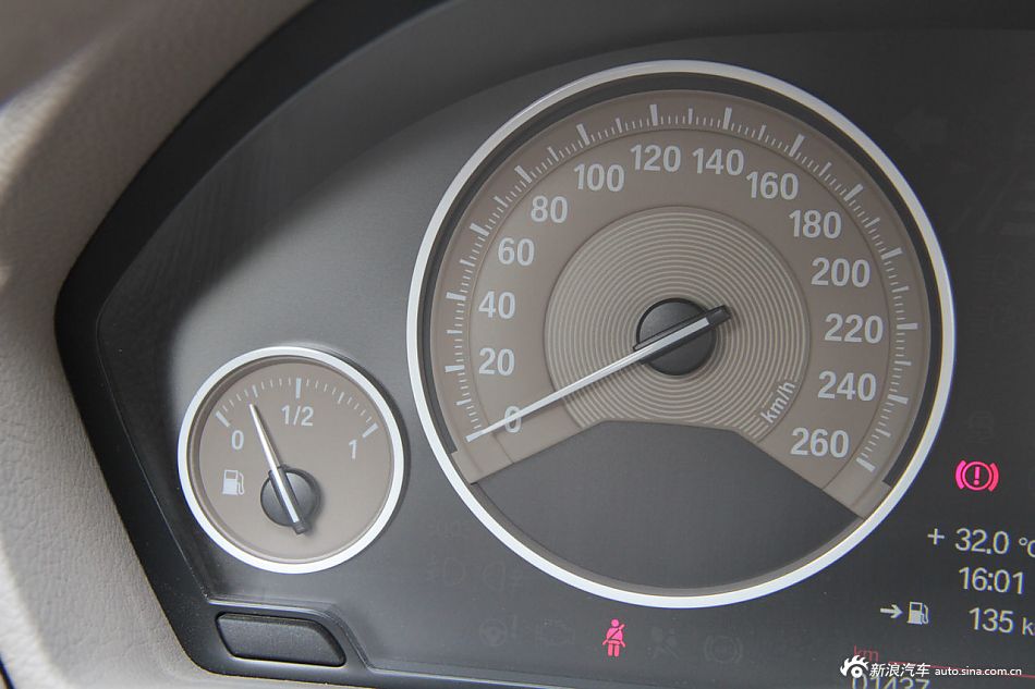 2013款宝马3系到店实拍