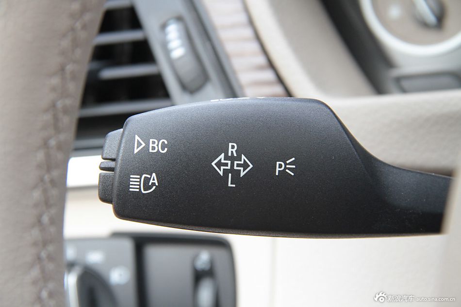 2013款宝马3系到店实拍