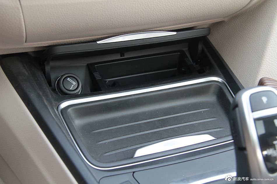 2013款宝马3系到店实拍