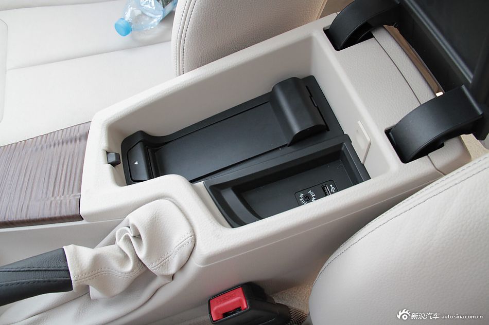 2013款宝马3系到店实拍