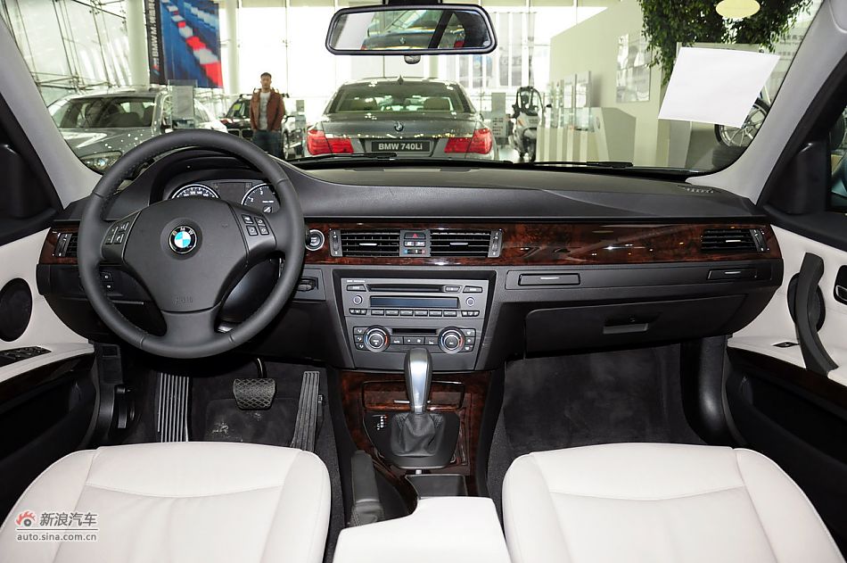 2012款宝马3系实拍