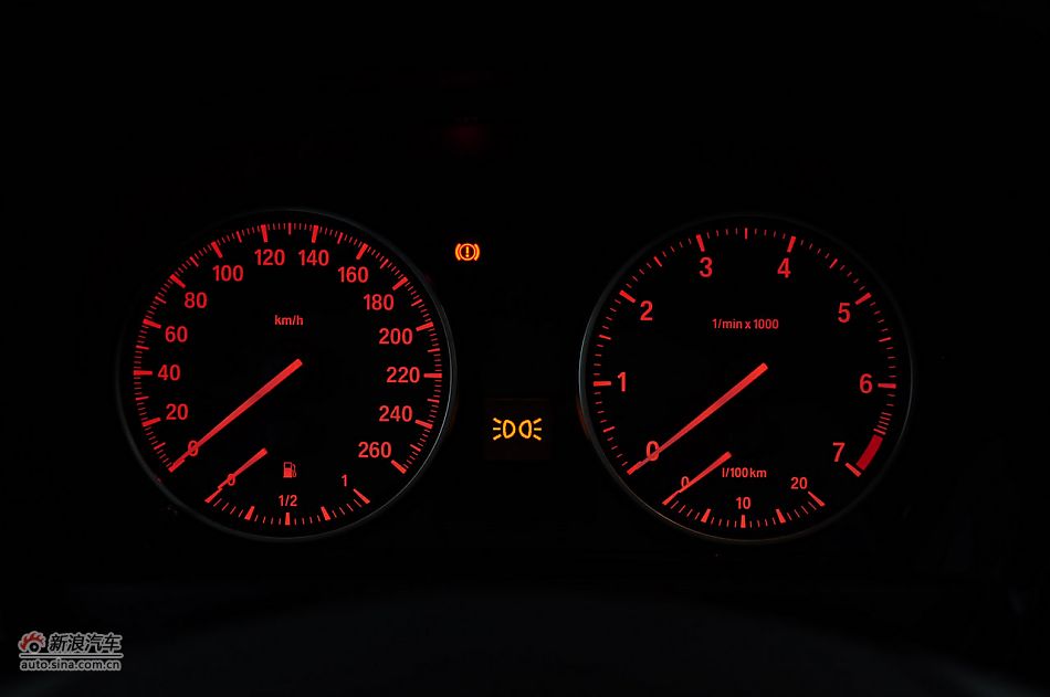 2012款宝马3系实拍