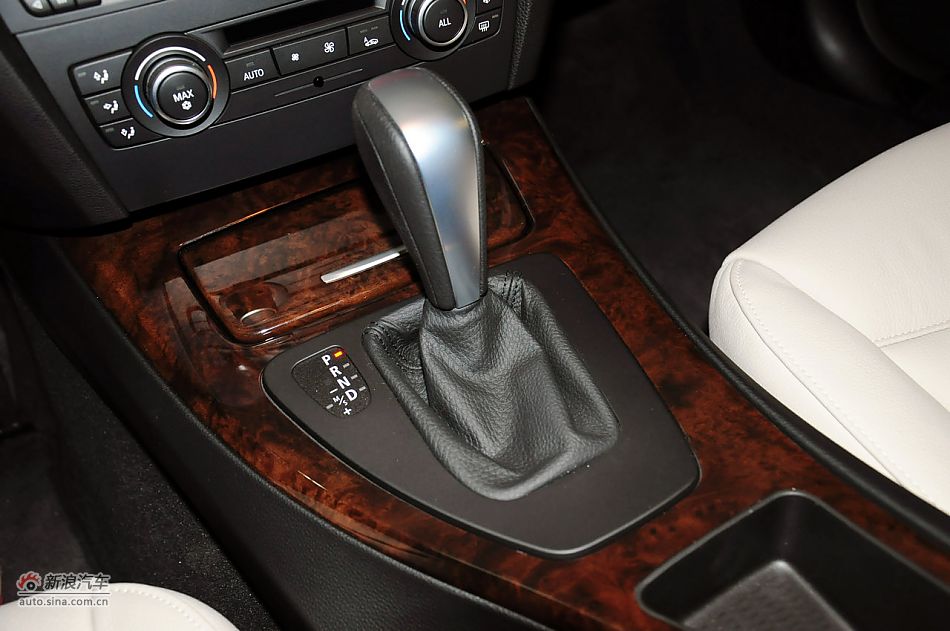 2012款宝马3系实拍